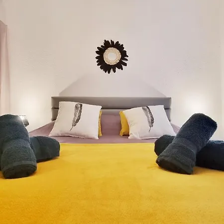 La Plume De Jais - Famille Ou Travail- Fibre - Confortable Apartment