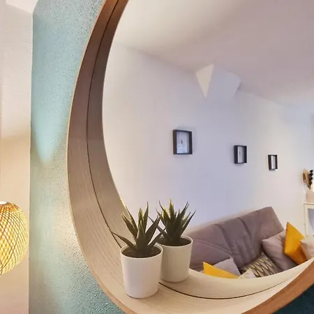 Apartment La Plume De Jais - Famille Ou Travail- Fibre - Confortable *