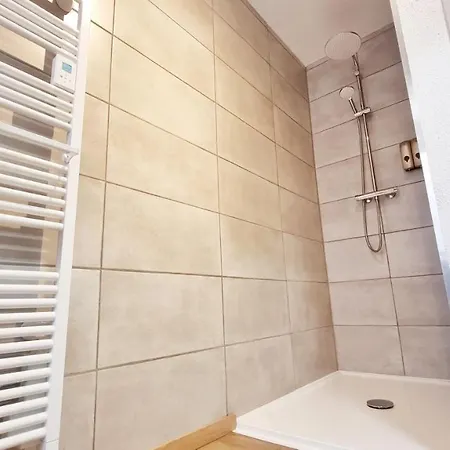 La Plume De Jais - Famille Ou Travail- Fibre - Confortable Apartment *